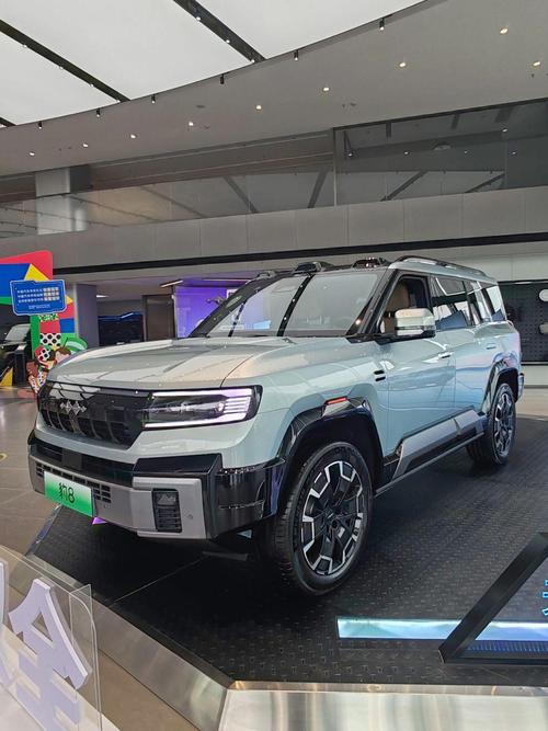 惠州惠阳区天纳浩企业管理咨询比亚迪方程豹硬派越野的爆款，英菲尼迪35周年与你共成长